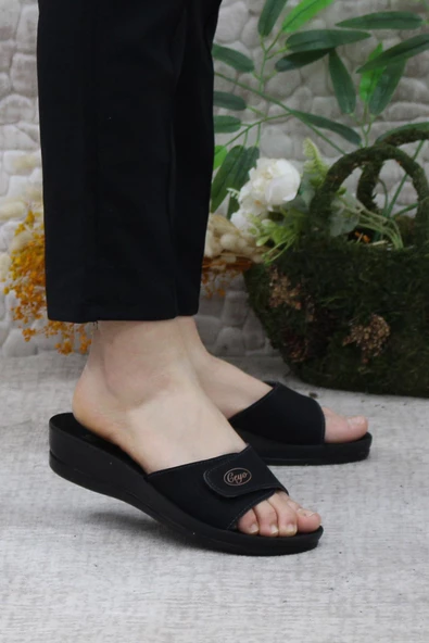 Ceyo Minerva Cırtlı Siyah Rahat Ortapedik Kadın Terlik ürün görseli