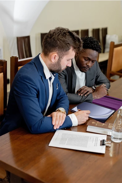 Galaxy Tab A9 Plus 11 inç  Uyumlu Fuchsia  Dönebilen Standlı Kılıf - Resim 8