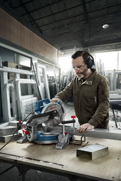 Bosch Professional Gcm 216 Gönye Kesme Makinesi - 4