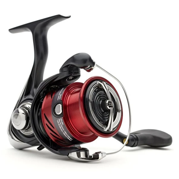 Daiwa Ninja LT 23 6000 Spin Olta Makinesi - Resim 3