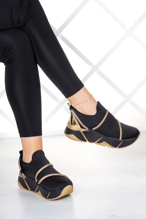 Erkan Saçmacı Barbara Siyah Streç Altın Taşlı Sneaker