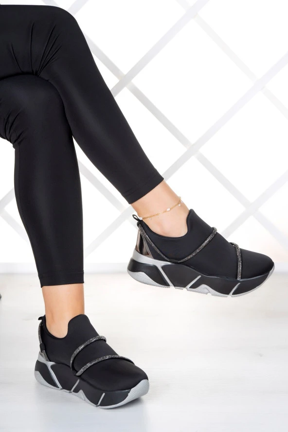 Erkan Saçmacı Barbara Siyah Streç Platin Taşlı Sneaker