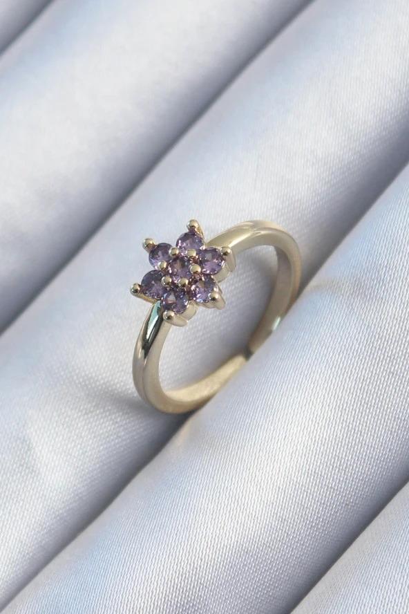 Pirinç Gold Renk Mor Zirkon Taşlı Lotus Model Kadın Yüzük - TJ-BYK2906 ürün görseli 1