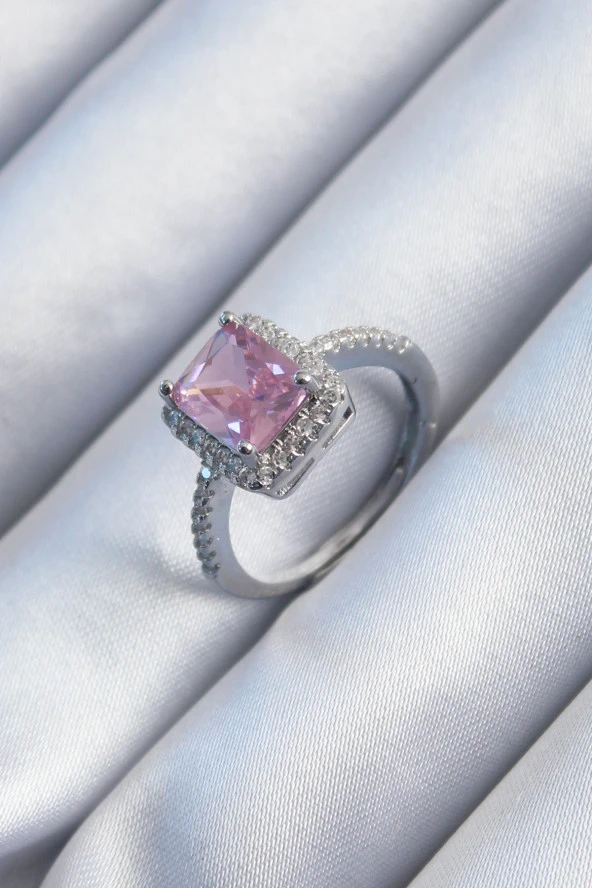 Pirinç Gümüş Renk Pembe Kare Zirkon Taşlı Kadın Yüzük - TJ-BYK2903 ürün görseli 1