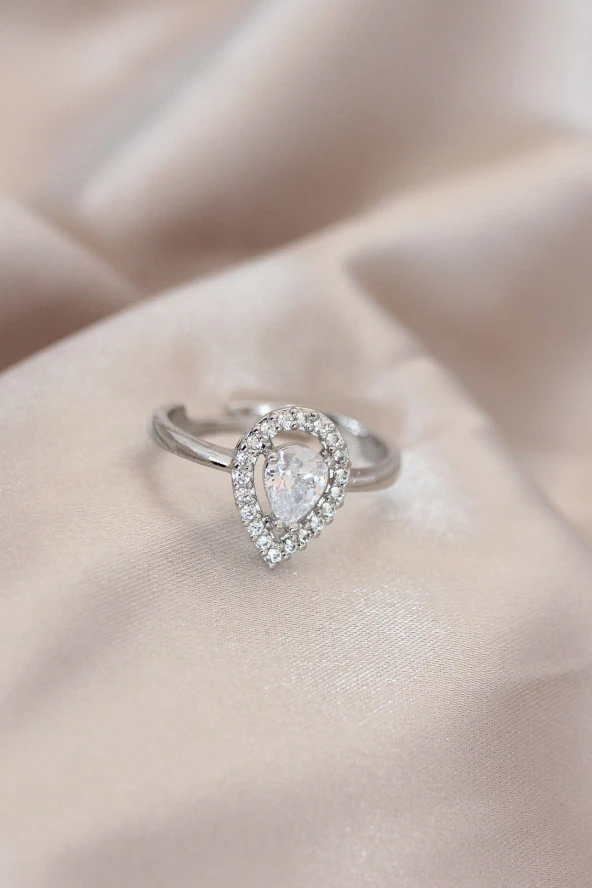 Ayarlamalı Silver Renk Metal Zirkon ve Kristal Taşlı Damla Model Yüzük - TJ-BYK2072 ürün görseli 1