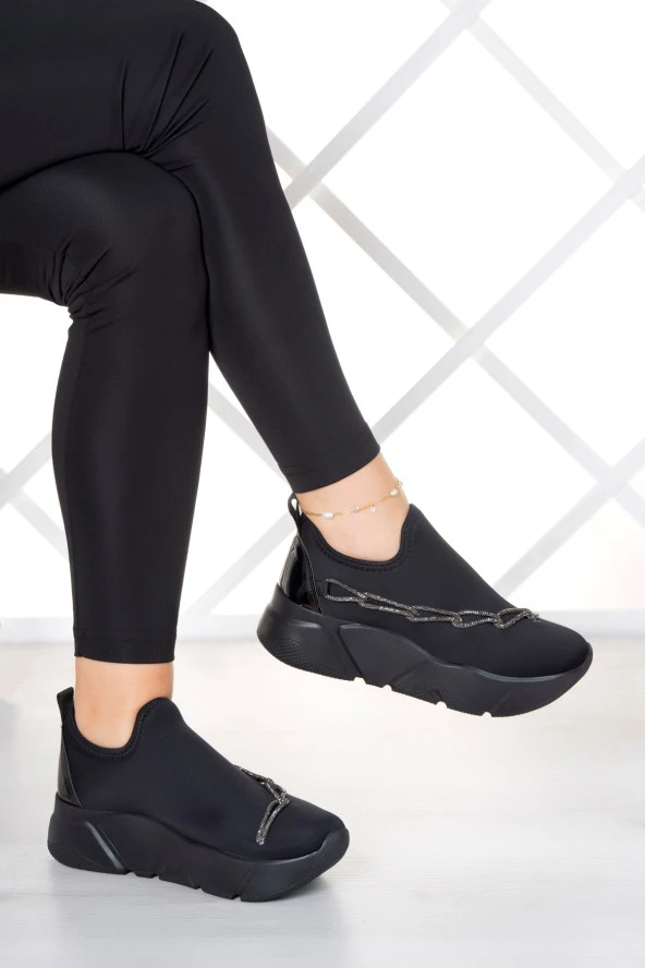 Erkan Saçmacı Maggie Siyah Streç Gümüş Zincirli Sneaker