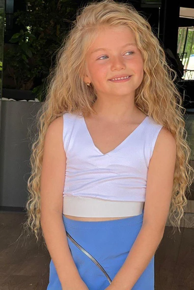 Kız Çocuk V Yaka Viskon Badi ve Fermuarlı Mavi Etekli Takım - Resim 4