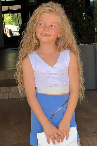 Kız Çocuk V Yaka Viskon Badi ve Fermuarlı Mavi Etekli Takım - Resim 2