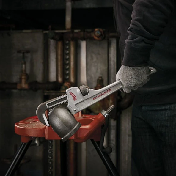 Milwaukee Ağır Tip Boru Anahtarı 18'' 48227218 - Resim 2