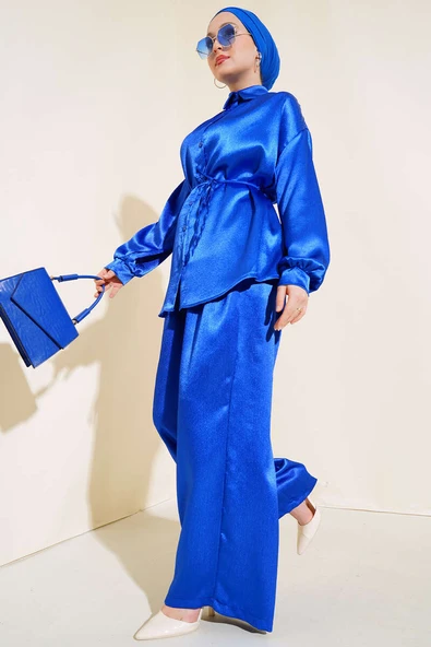 Parlak Gömlekli Takım Saks ürün görseli 1