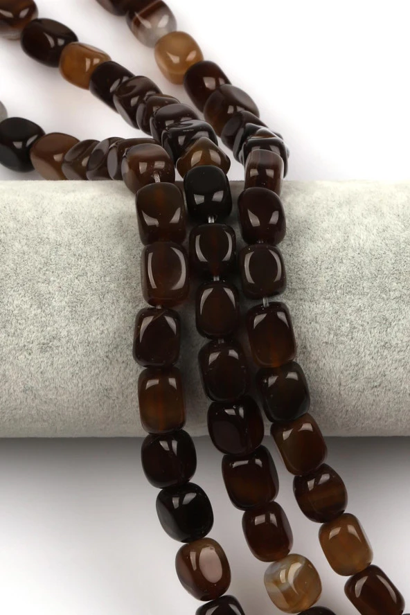 Akik Doğal Taş Dizi 8 x 12 mm Şekilsiz Kesim ürün görseli