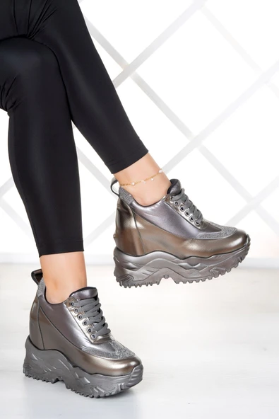 Erkan Saçmacı Tatyana Platin Taşlı Gizli Dolgu Spor Ayakkabı ürün görseli 1