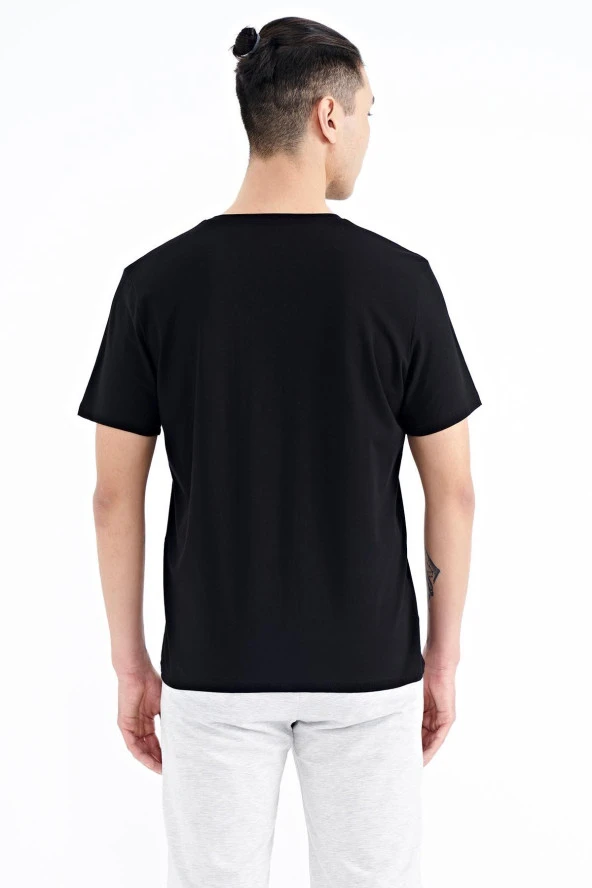 Tommy Life Siyah Ön Cep Detaylı Baskılı Standart Kalıp Erkek T-shirt - 88200 - 5