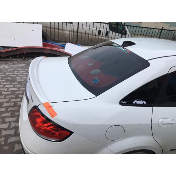 fiat linea spoiler - tek parça