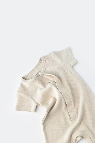 Bebek Şort Kollu Tulum, %100 Organik Pamuk, Bebek ve Yenidoğan Serisi - CSYW1012 - 2