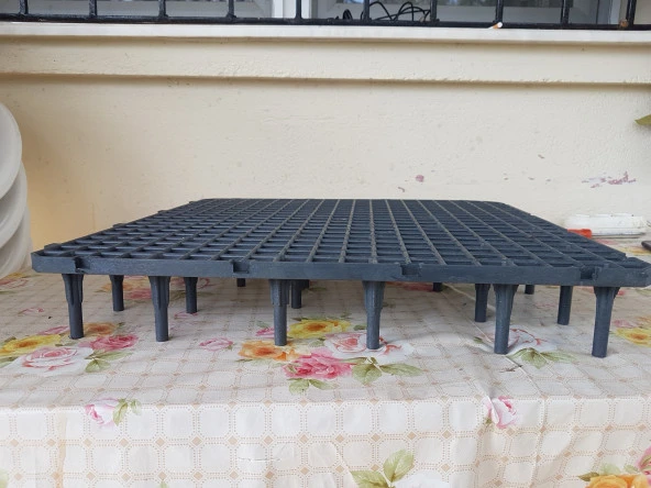 Kümes Taban Kalın Izgara 50 cm 50 cm 8 cm Yükseklik 4 M2 16 Adet Izgara