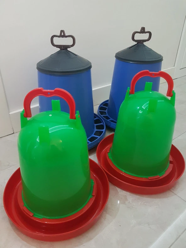 2 Adet Tavuk 15 Kg Yemlik 2 Adet 10 Lt  Suluk