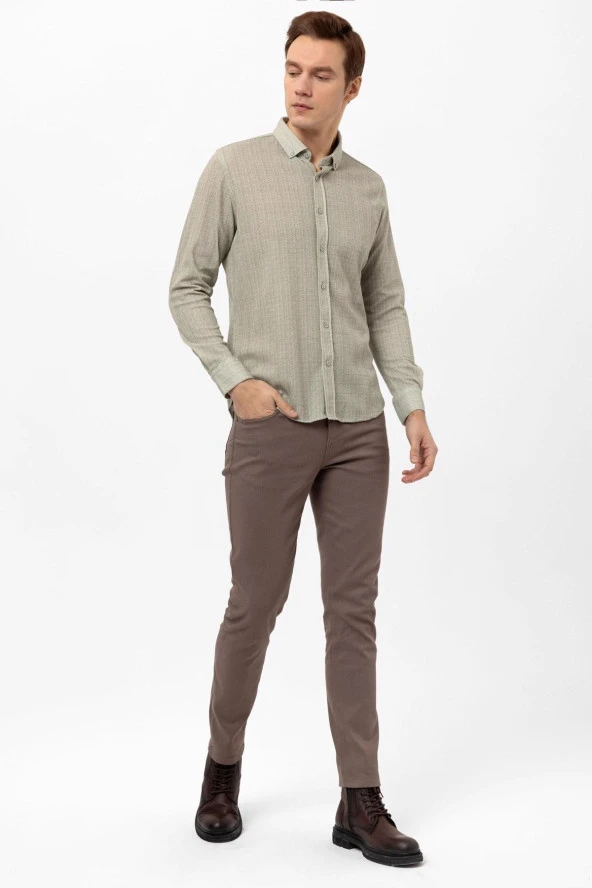 Manşetli Slim Kalıp Armürlü Gömlek - Resim 2