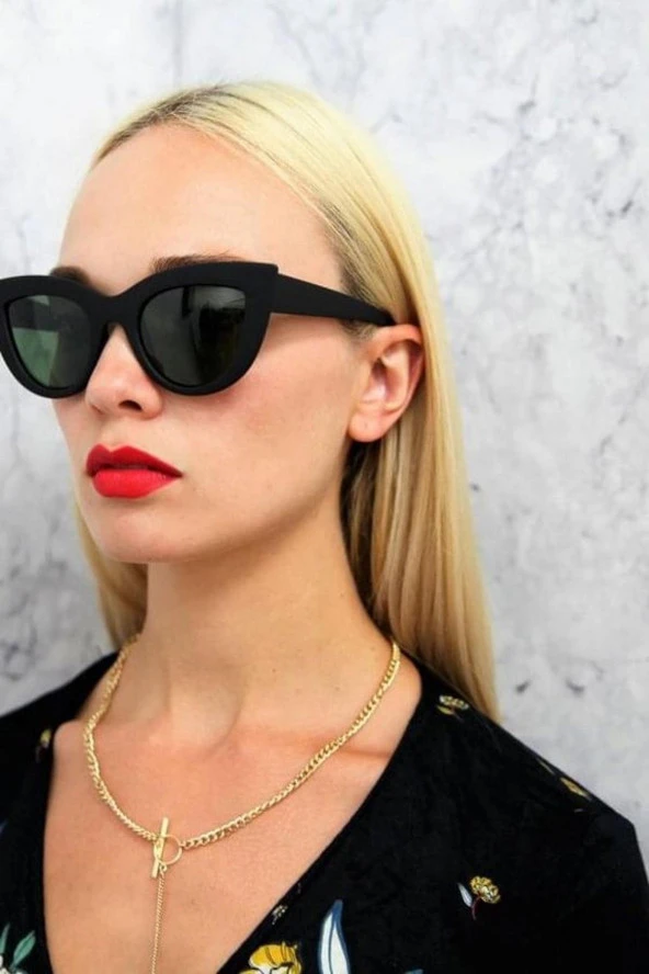 MARMORİS Kalın Çerçeveli Tasarım Cat Eye Mat Siyah Kadın Güneş Gözlüğü MAR-0066