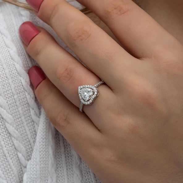 Kalpli  Zirkon Taşlı Gümüş Tektaş Yüzük - 9