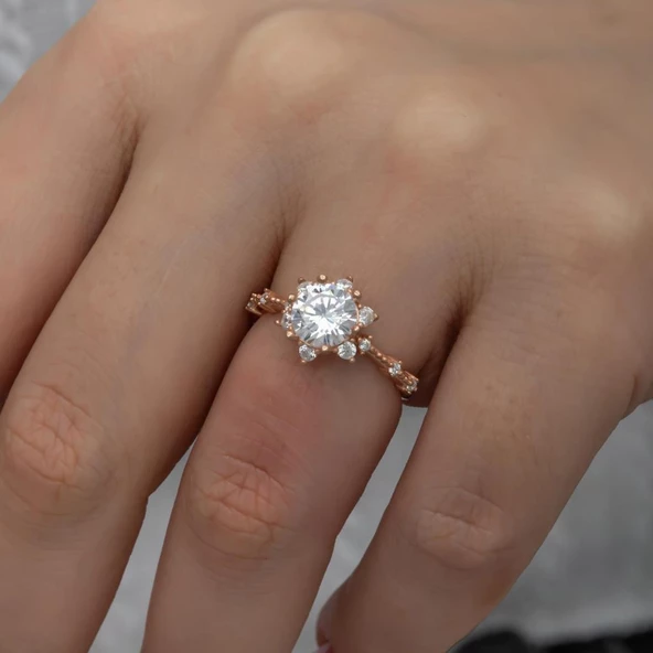 Prenses Model Rose Kaplama Zirkon Taşlı Gümüş Tektaş Yüzük - Resim 6