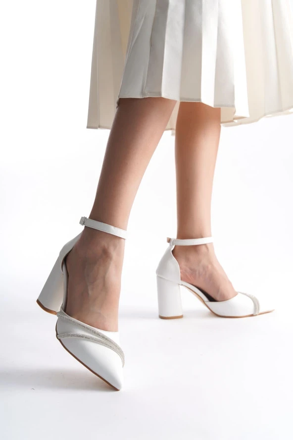 Vani Beyaz Kadın Topuklu Ayakkabı