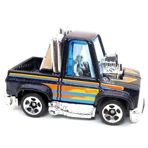 Hot Wheels Tekli Arabalar TOON'D 83 CHEVY SILVERADO HKK57