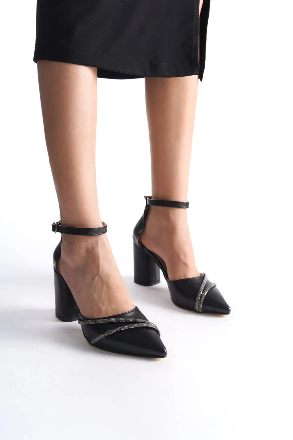 Vani Siyah Kadın Topuklu Ayakkabı