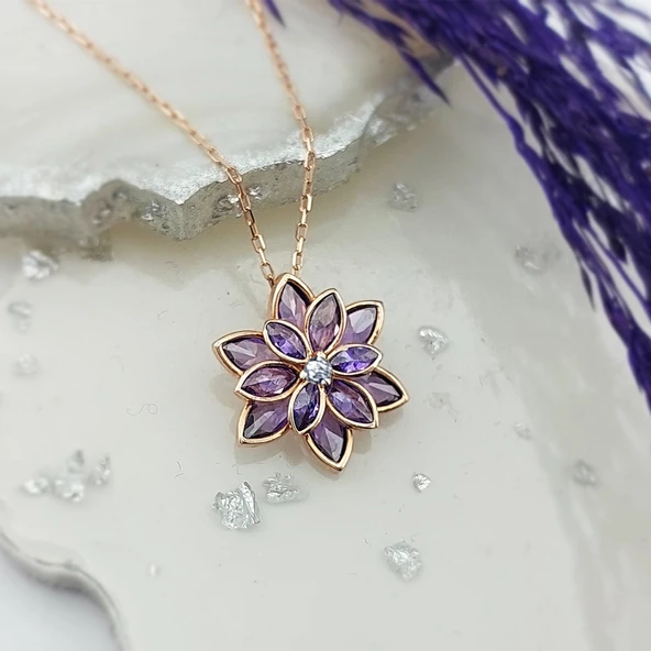 Vaoov 925 Ayar Gümüş Mor Taşlı Lotus Çiçeği Kolye ürün görseli
