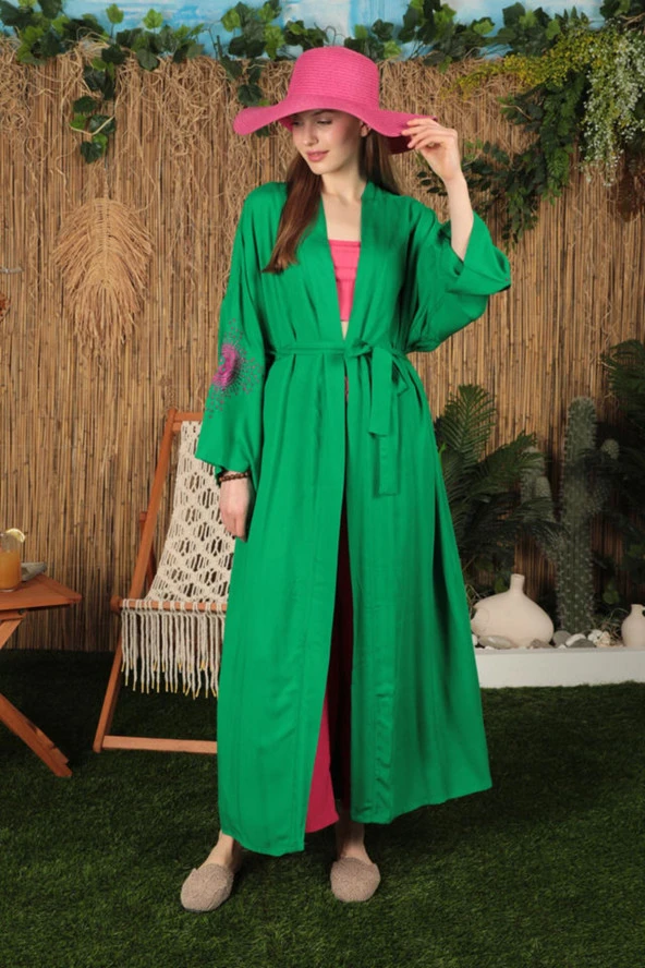 Parlak Nakışlı Detaylı ve Geniş Kollu Şal Yakalı Viskon Kumaşlı Kadın Kimono Yeşil Dört Mevsim