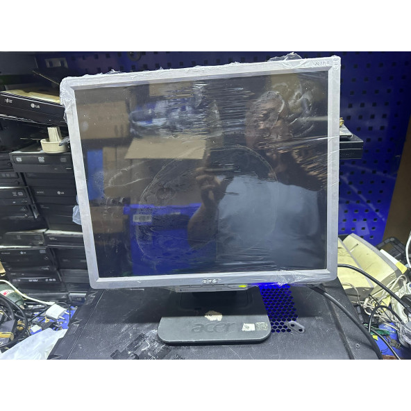 ACER AL1716F 17inch LCD MONİTÖR 2.EL - 2