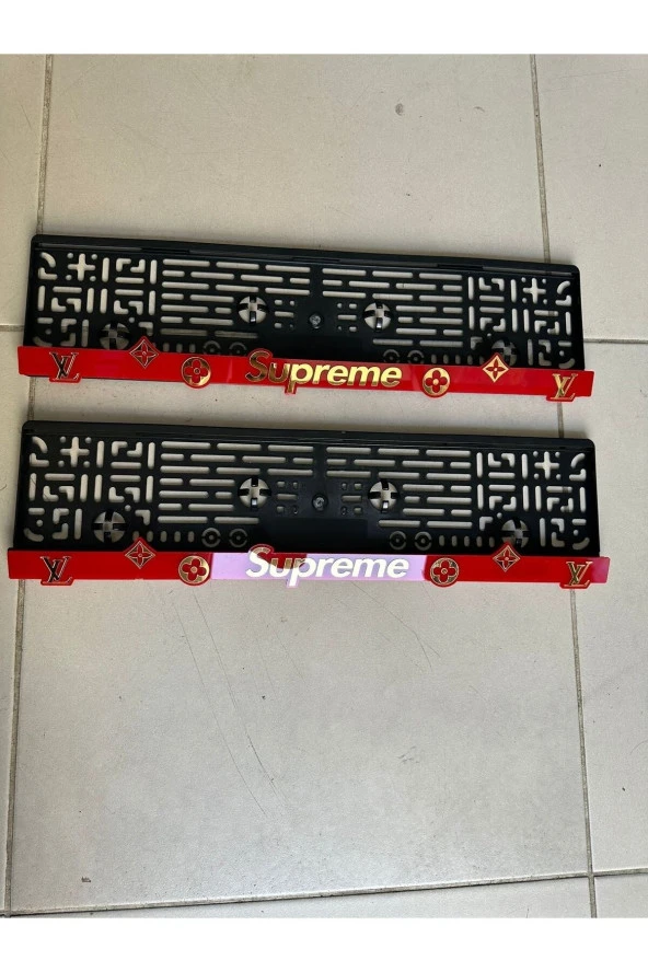 Supreme Desenli Oto Plakalık 2 Adet 1 Çift