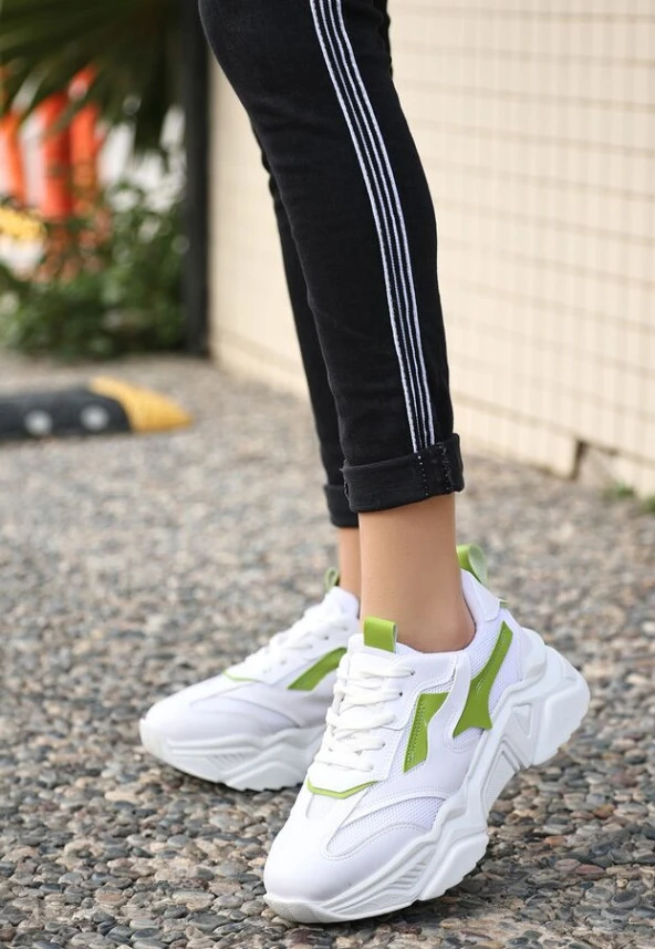 Pabucmarketi Kadın Beyaz Suni Deri Yeşil Detaylı Bağcıklı Spor Ayakkabı