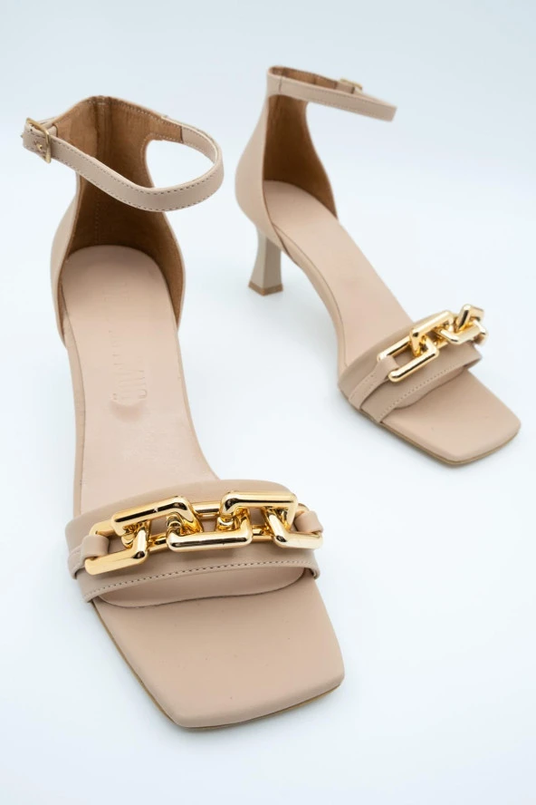 Dore Zincirli Kısa Topuklu Tek Bant Ten Ayakkabı - Lillianna - Resim 4