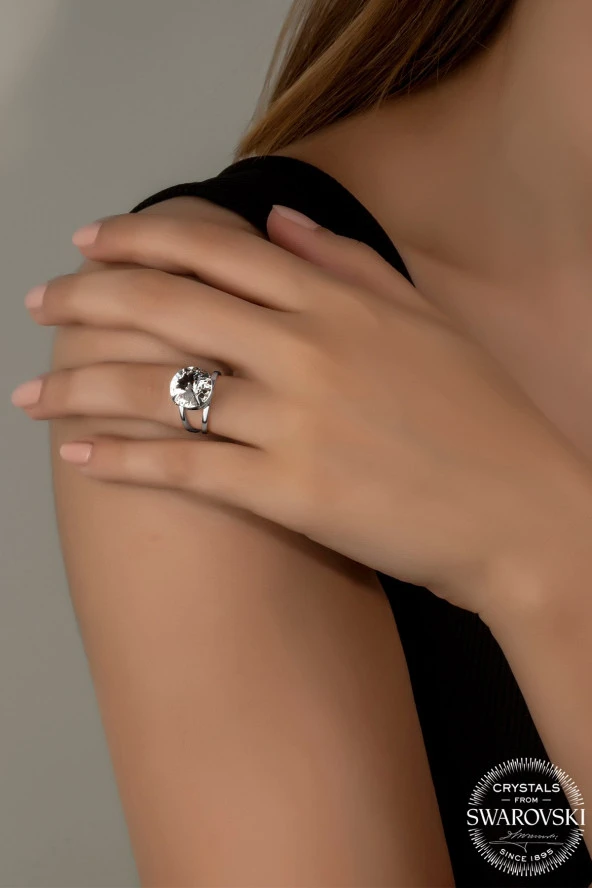 Swarovski Crystal Kadın Beyaz Yuvarlak Gümüş Yüzük