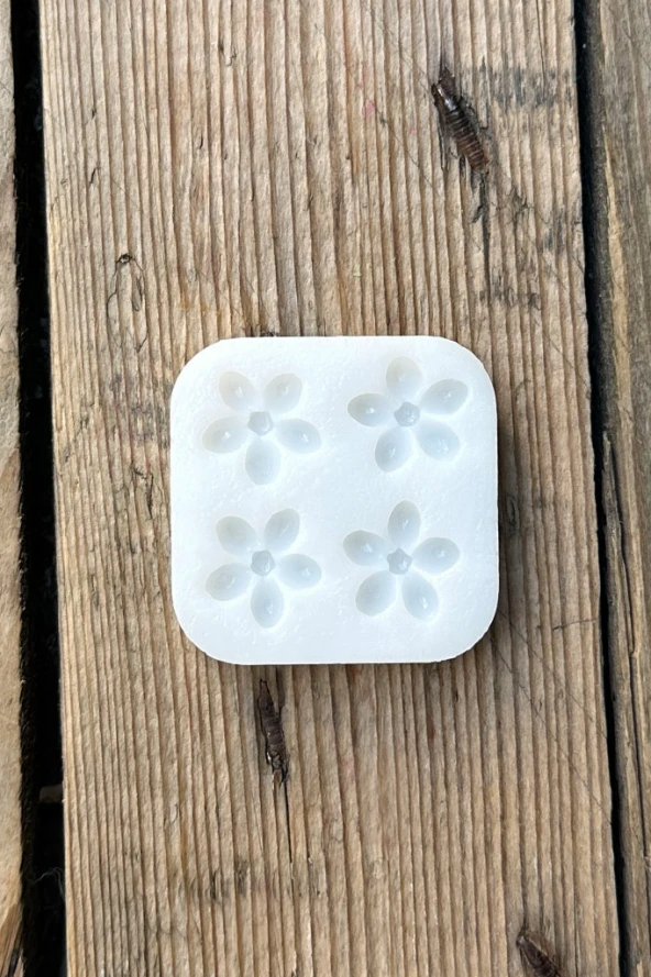 Özlem Çiçeği Dörtlü Mum Kalıbı (Silikon) (1 Adet) - Resim 5