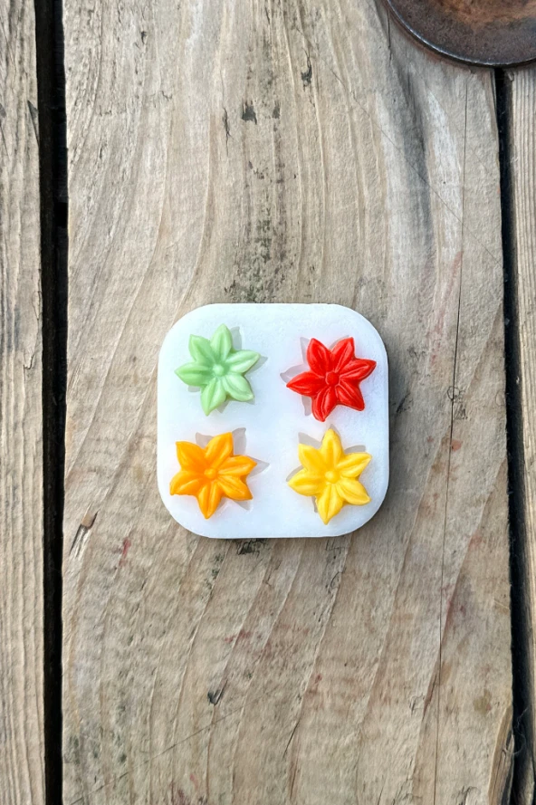 Fulya Çiçeği Dörtlü Mum Kalıbı (Silikon) (1 Adet) ürün görseli