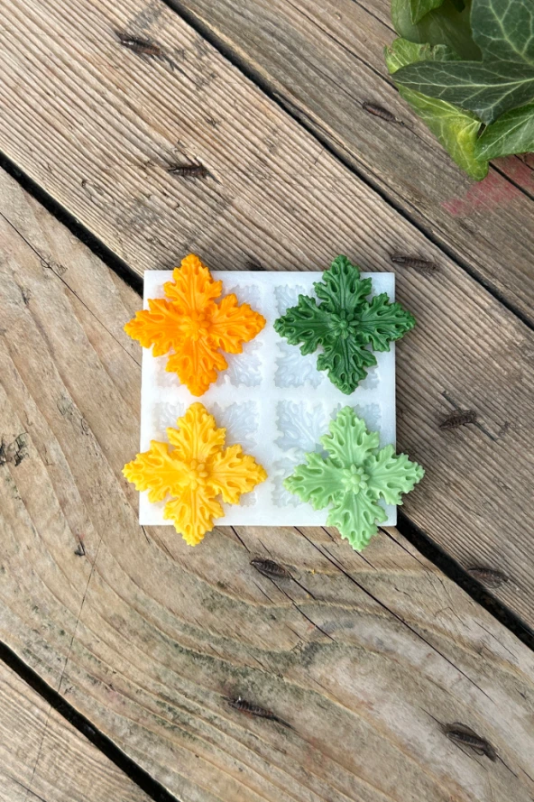 Kar Tanesi Çiçeği Dörtlü Mum Kalıbı (Silikon) (1 Adet) ürün görseli