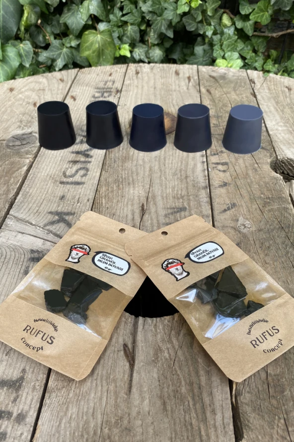 Siyah Granül Mum Boyası 10 gram ürün görseli