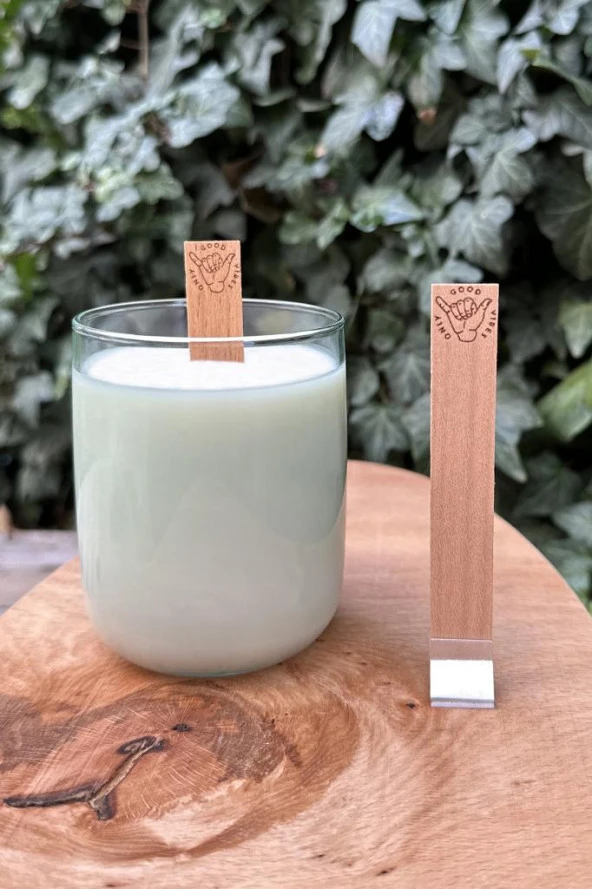 Ahşap Düz Model 15mm en x 100mm boy x 0,5mm kalınlık ONLY GOOD VİBES YAZI DESENLİ Mum Fitili + Sehpa ( 10 Adet ) ürün görseli