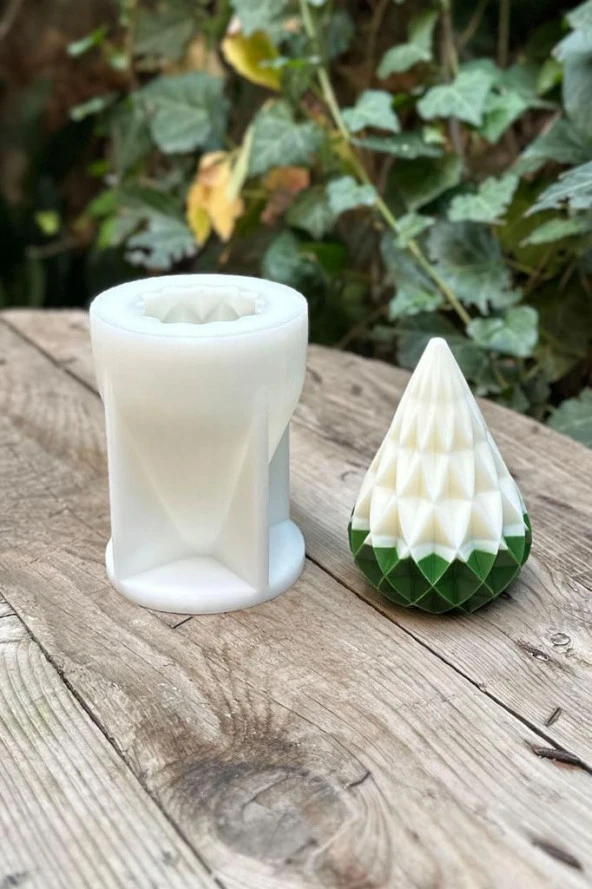 Yılbaşı Ağacı İnside Tekli Mum Kalıbı ( Silikon ) 1 Adet - Resim 2