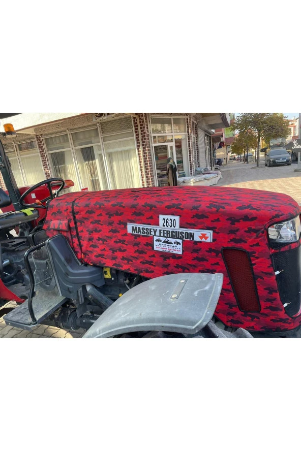 Massey Ferguson 2615, 2620, 2630, 2635 UyumluKırmızı Kamuflaj Traktör Kılıfı