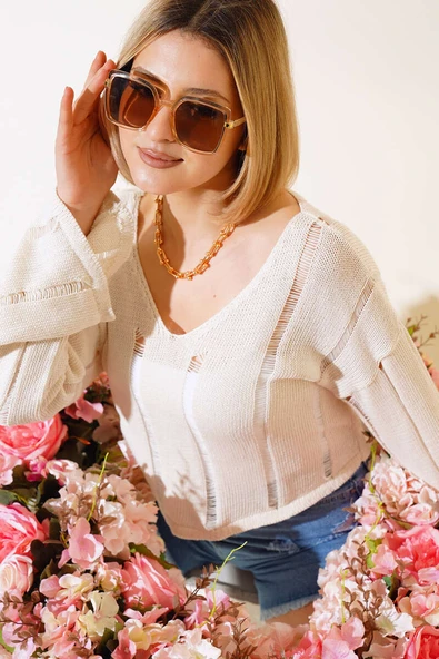 V Yaka Örgü Crop Bej