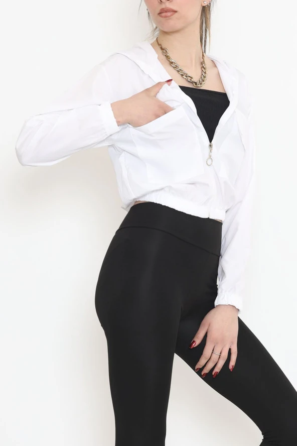 Çift Cepli Crop Yağmurluk Beyaz - 17743.1247. - 5