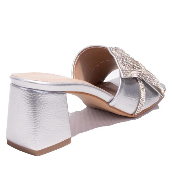 Dagoster DZA07-1221101C Gümüş Rugan Abiye Topuklu Kadın Terlik - 4