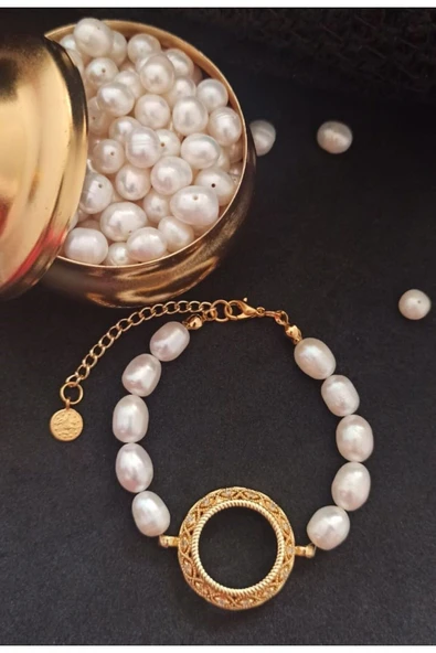 Kaplama  İnci Detaylı Çeyrek Altın Çerçevesi Kasası Çevresi  İnci Bileklik Beyaz Tek Ebat ürün görseli