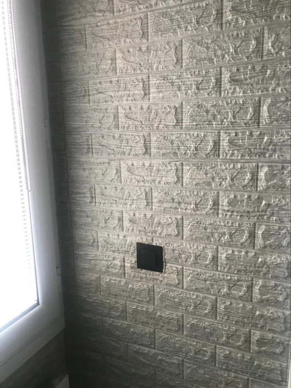 Renkli Duvarlar 70x38cm 1 Adet  Çizgili Gri Tuğla Arkası Yapışkanlı Esnek Silinebilir Duvar Kağıdı Paneli - Resim 4