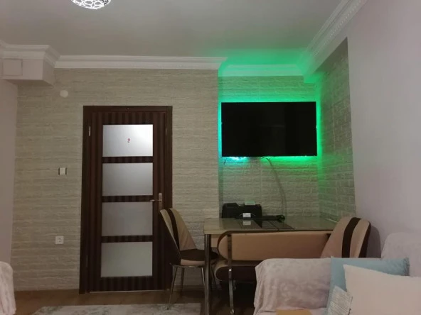 Renkli Duvarlar 70x38cm 1 Adet  Çizgili Gri Tuğla Arkası Yapışkanlı Esnek Silinebilir Duvar Kağıdı Paneli - Resim 7