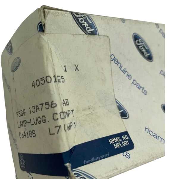 Ford Mondeo Bagaj Aydınlatma Lambası Ampullü 2 Fiş 1993/2014 - 4