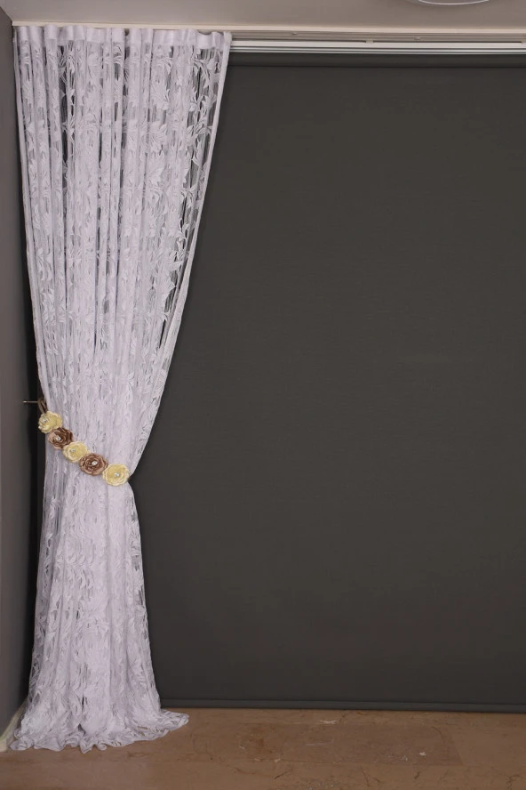 YAPRAK  MODEL BEYAZ RENK İP PERDE HAZIR DÜĞMELERİ DİKİLMİŞ İP PERDE 300*270 cm - Resim 5